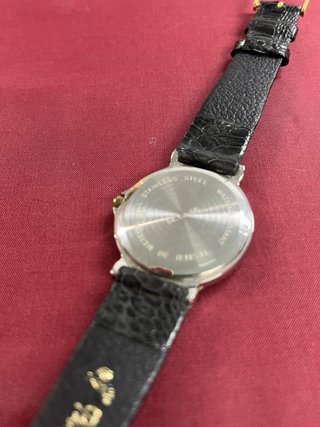 Reloj OLTEN señora oro y blanco