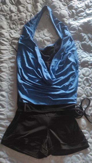 Mono Talla XS Negro y Azul