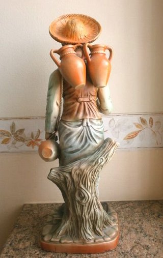 Figura cerámica hombre con cántaros 49cm 2,2 Kg