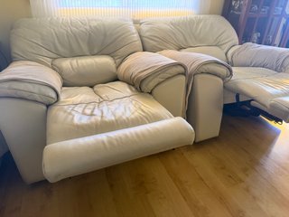2 Sillones Mecánicos Piel Beige/Blanco