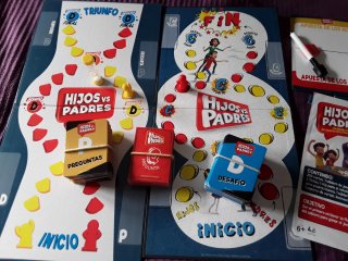 Juego de mesa Hijos vs Padres