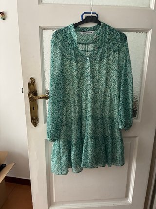 Vestido Zara estampado flores Talla XS