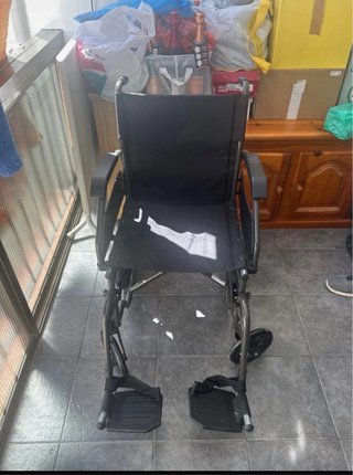 Silla de ruedas plegable