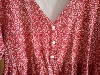 Vestido rojo estampado flores verano XXXL 50-52