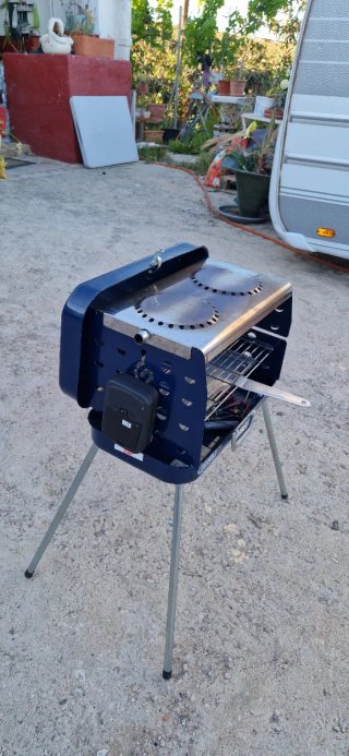 Barbacoa portátil GRAMER.
