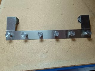 Colgador de puerta metálico plateado o blanco