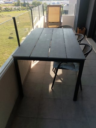 Mesa Exterior Aluminio Negro/Madera Artificial