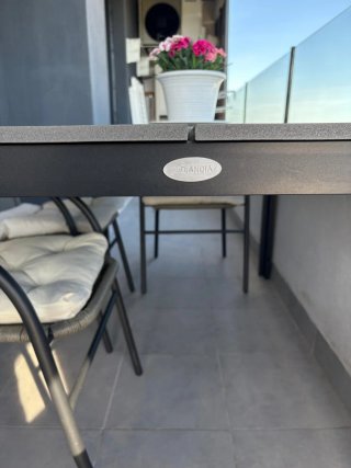 Mesa Exterior Aluminio Negro/Madera Artificial