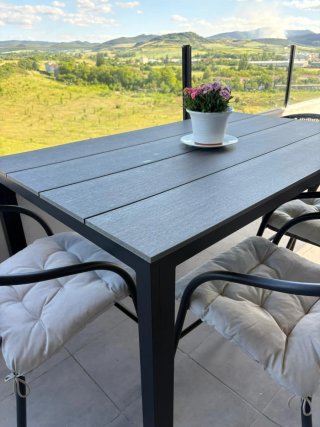 Mesa Exterior Aluminio Negro/Madera Artificial