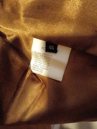Chaqueta de piel marrón