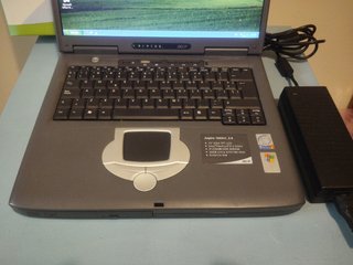 Portátil antiguo Acer Aspire 1603LC_2.6 Windows XP