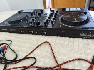 Hercules DJControl Inpulse 500 Mesa DJ