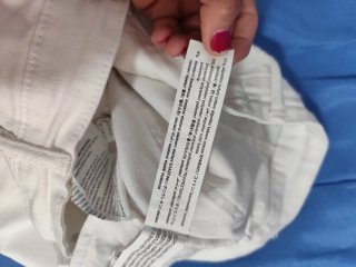 Pantalón Zara
