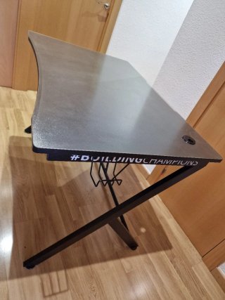Escritorio Gaming Trust GXT 711 Dominus 115cm