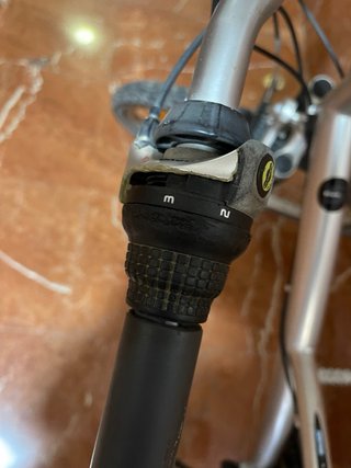 Bicicleta de montaña poco uso marca decatlon