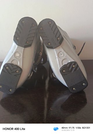 Botas de esquí Nordica plateadas n 39-40