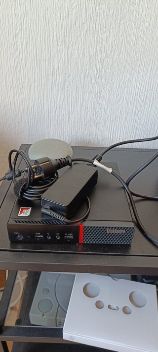 Lenovo Thinkcentre M715q 16GB RAM SSD 250GB