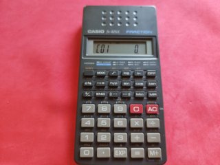 Calculadora Casio FX-82SX