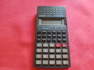Calculadora Casio FX-82SX