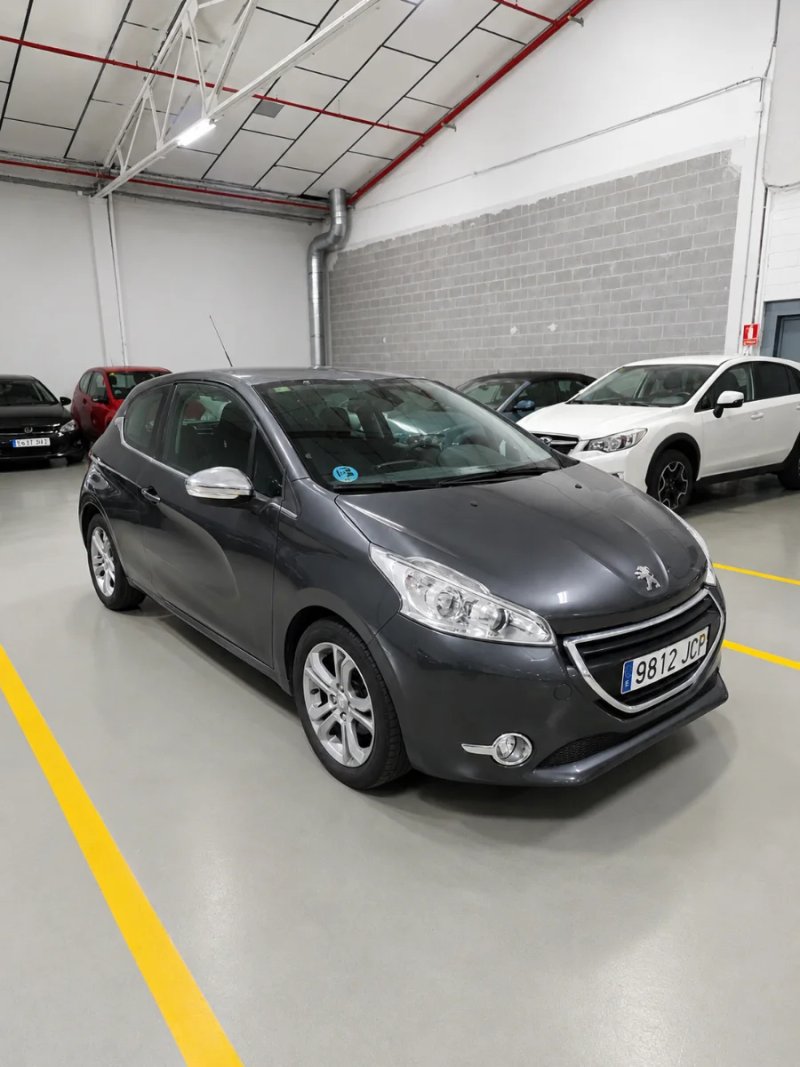 Peugeot 208 1.6 VTi Allure 3p 2015, foto 2