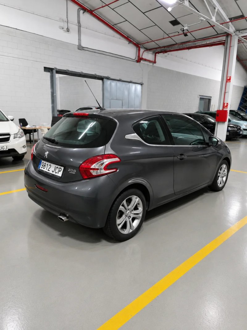 Peugeot 208 1.6 VTi Allure 3p 2015, foto 4