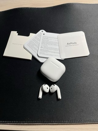 Apple AirPods