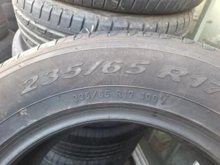 235 65 R17 108V - 1 neumático Km.0