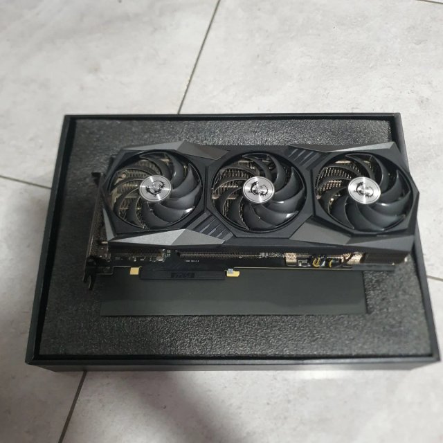 MSI GeForce RTX 3070 GAMING X TRIO