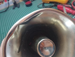 Altavoz PA para emisora
