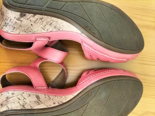 Sandalias Clarks color coral Talla 39
