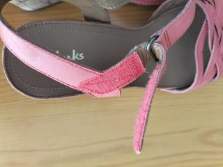 Sandalias Clarks color coral Talla 39