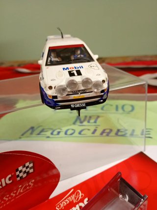 Scalextric Ford Escort RS Cosworth 1:32 ref6258