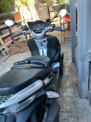 Piaggio MP3 300 2017 (con problemas)