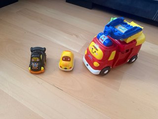 Circuito de coches y garaje infantil