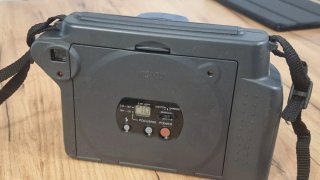 Fujifilm Instax 100 Wide