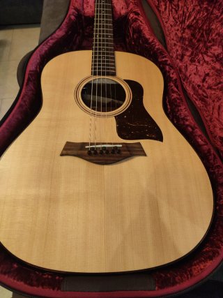 Taylor AD17e Guitarra Acústica