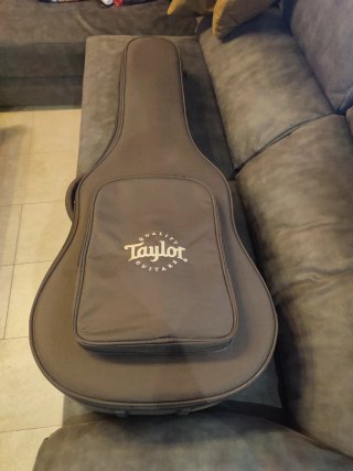 Taylor AD17e Guitarra Acústica