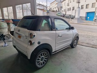 microcar m .8 2011