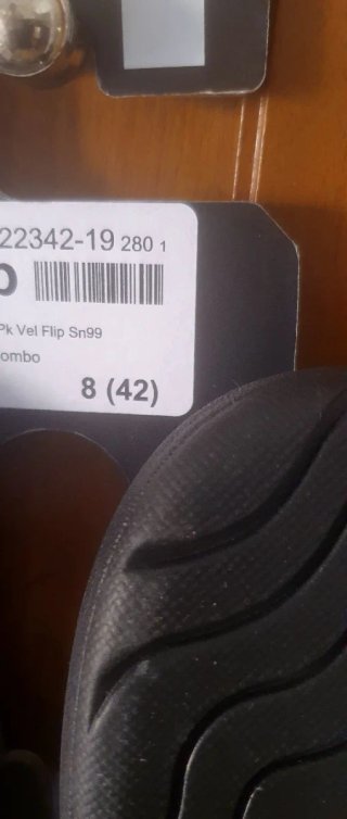 HURLEY ORIGINALES A ESTRENAR TALLA 8 O 42 EUR