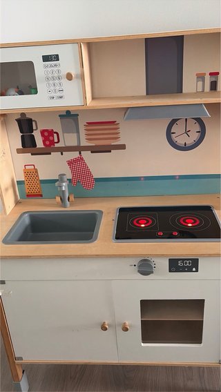 Cocinita infantil de madera