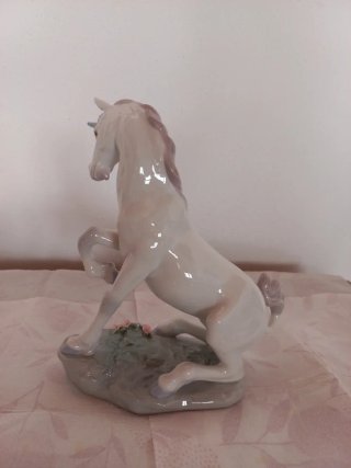 Unicornio Mágico Lladro Porcelana