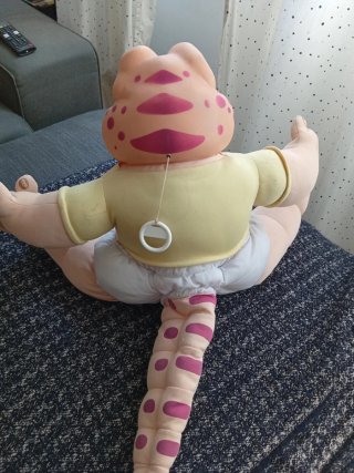 Peluche di Baby Sinclair della serie Dinosauri degli anni '90