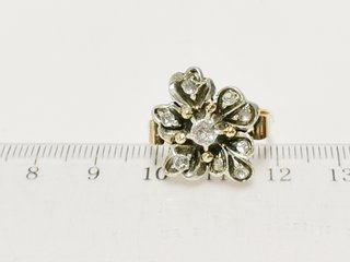 Anillo Flor Oro 18k y Plata 6.64gr