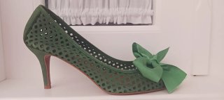 Zapato Zara Verde Perforado con Moña desmontable