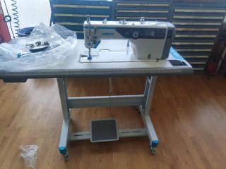Mantenimiento de máquinas de coser
