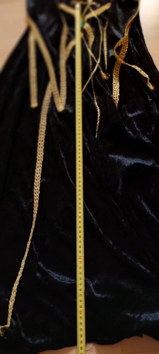 Vestido medieval negro y dorado talla única