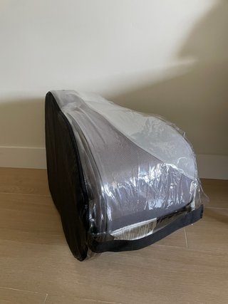 Sillón hamaca bebé Chicco gris