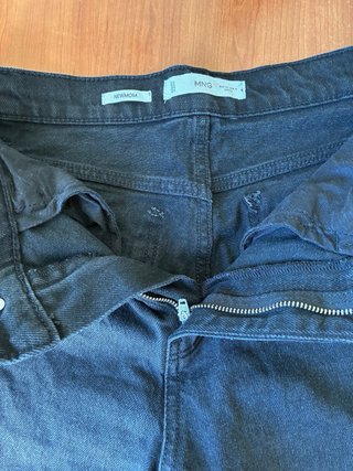 Pantalones vaqueros negros Mango T. 36