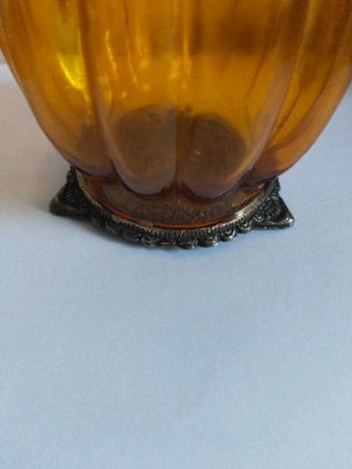 Bombonera antigua ámbar con tapa,15 cm