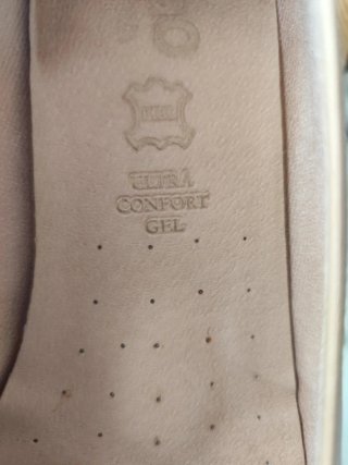 Zapatos Mimao Piel Beige Tacón